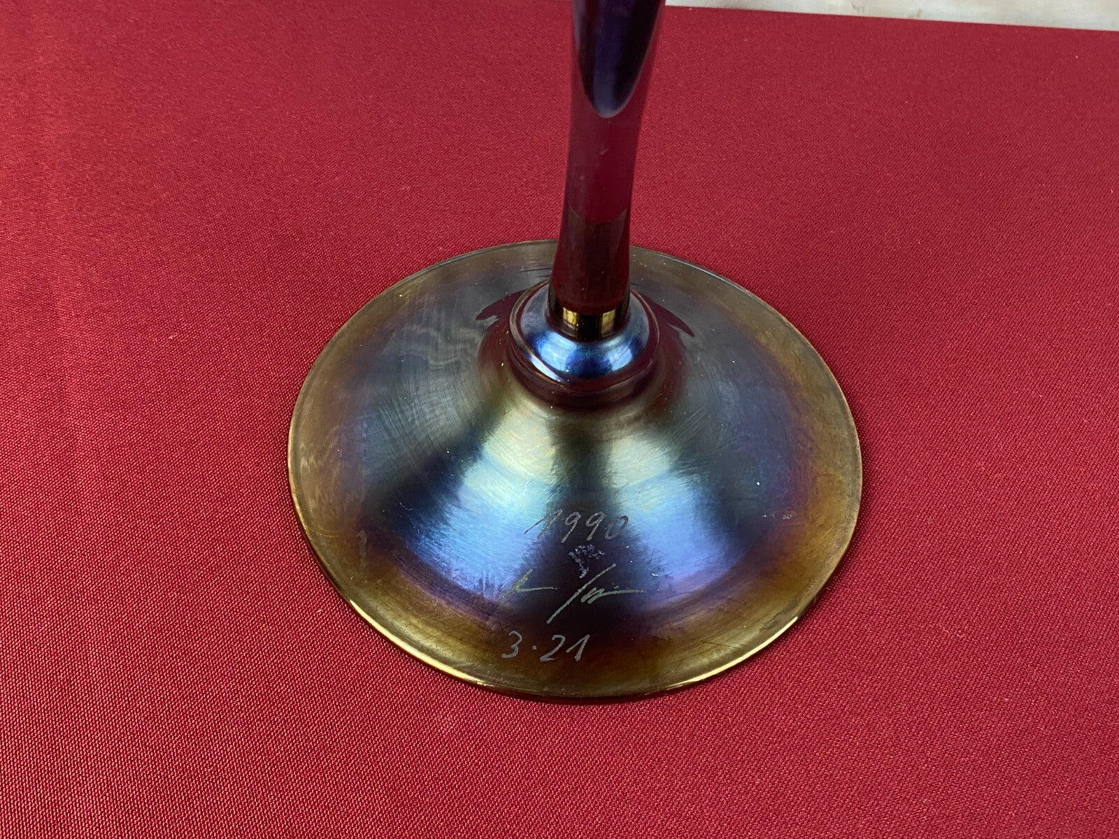 Grosse Künstler Glas Vase aus Glas signiert und datiert 1990 44cm