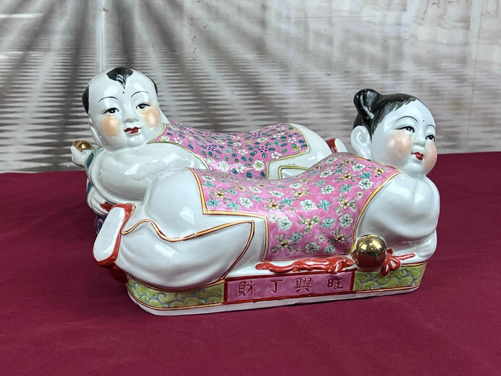 Paar Kopfkissen aus Porzellan Kopfstützen China handbemalt Famille Rose