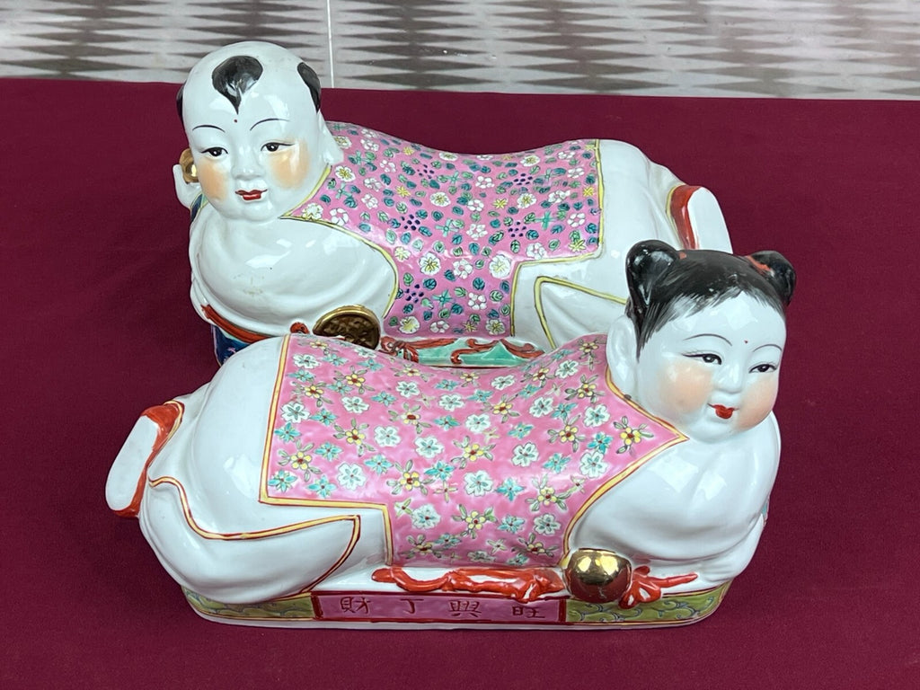 PAAR KOPFKISSEN AUS PORZELLAN KOPFSTÜTZEN CHINA HANDBEMALT FAMILLE ROSE