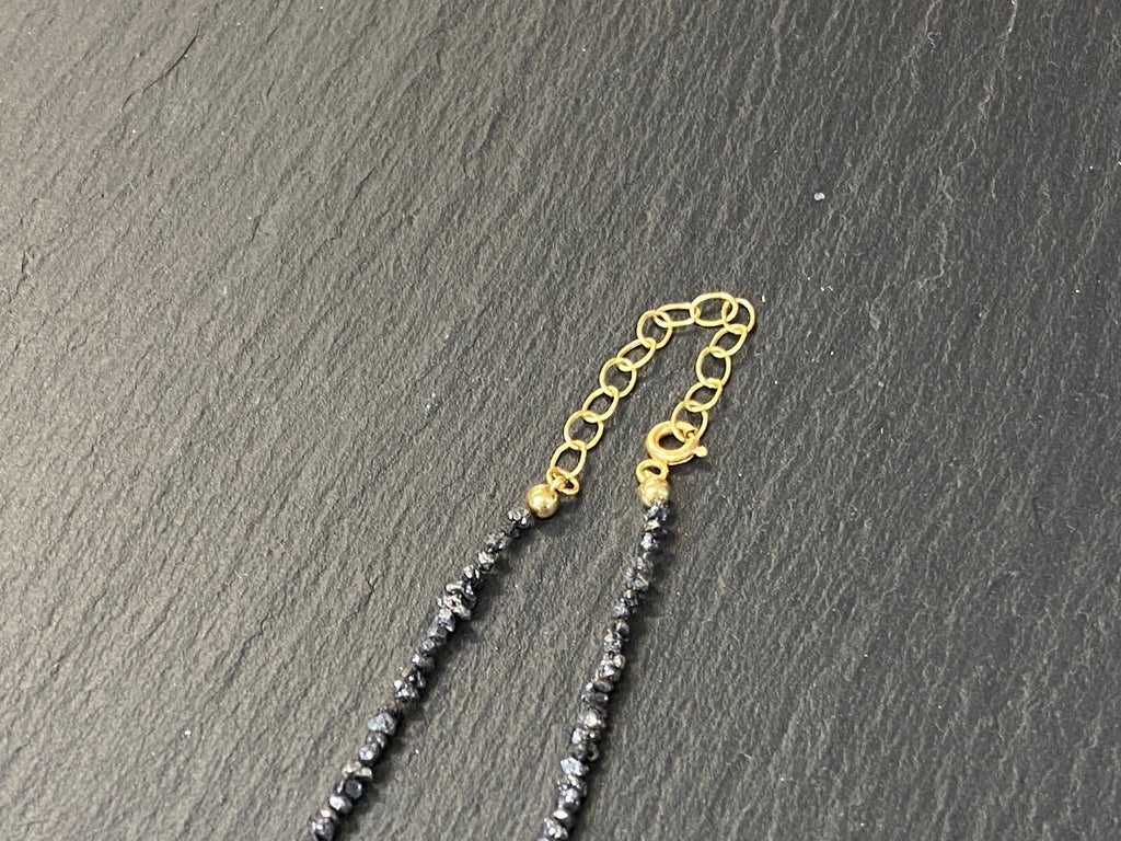 Halskette Kette aus Rohen Diamanten 47cm lang Verschluss 14K Gelbgold