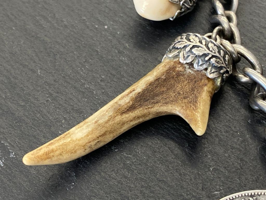 Grosser Charivari Rockstecker Hosenstecker aus Silber