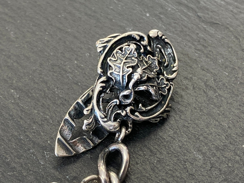 Grosser Charivari Rockstecker Hosenstecker aus Silber