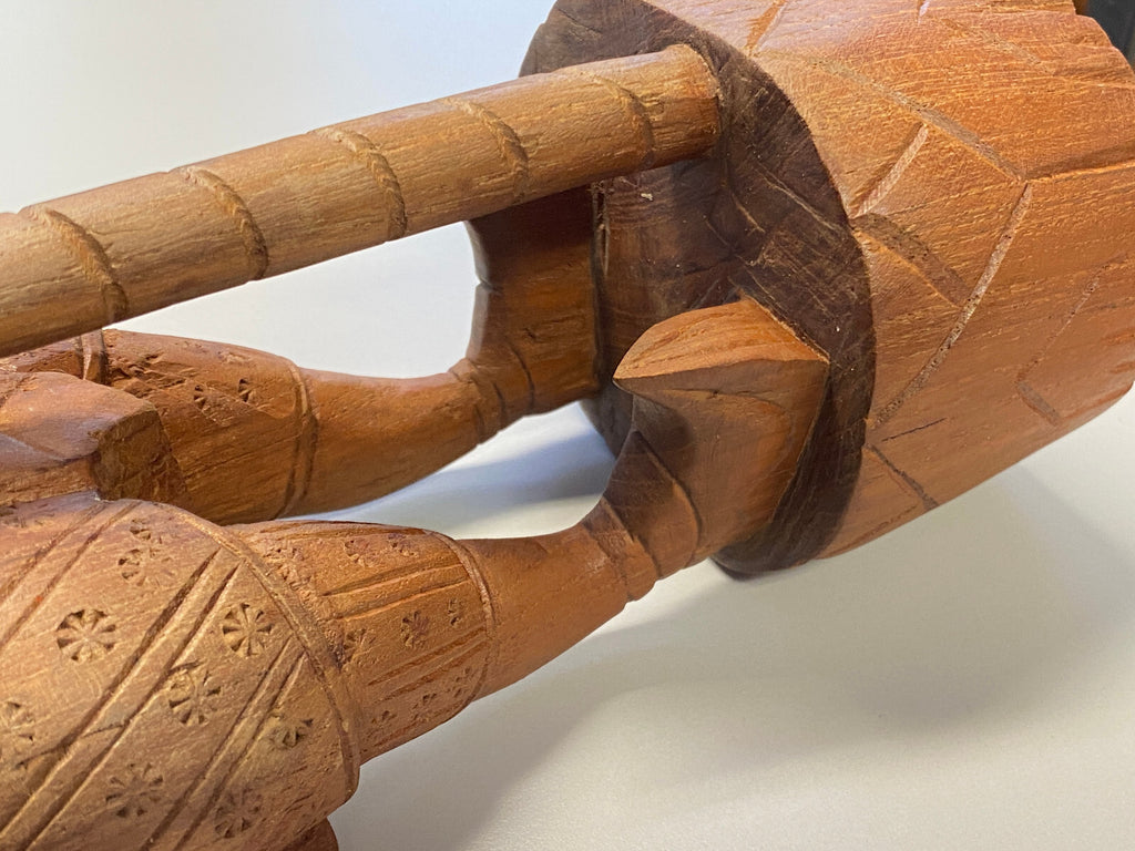 Thailand Skulptur aus Holz stehender Krieger 42cm hoch