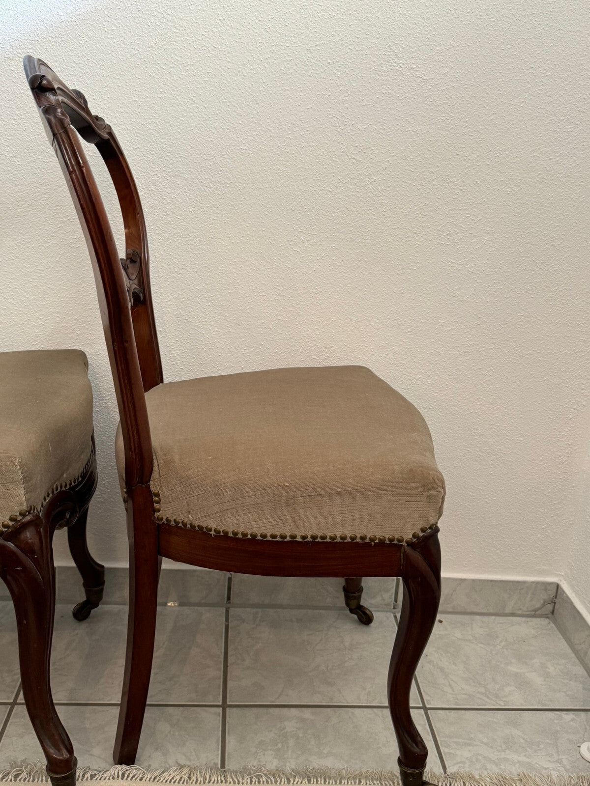 3x antiker Louis Philippe Stuhl um 1870 Mahagoni massiv antike Stühle
