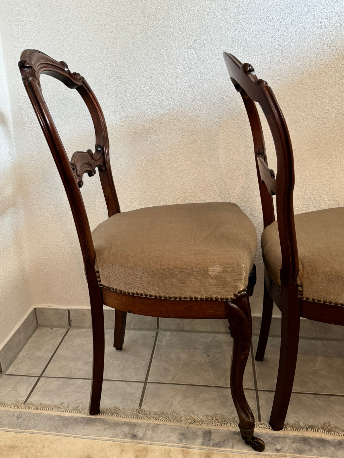 3x antiker Louis Philippe Stuhl um 1870 Mahagoni massiv antike Stühle