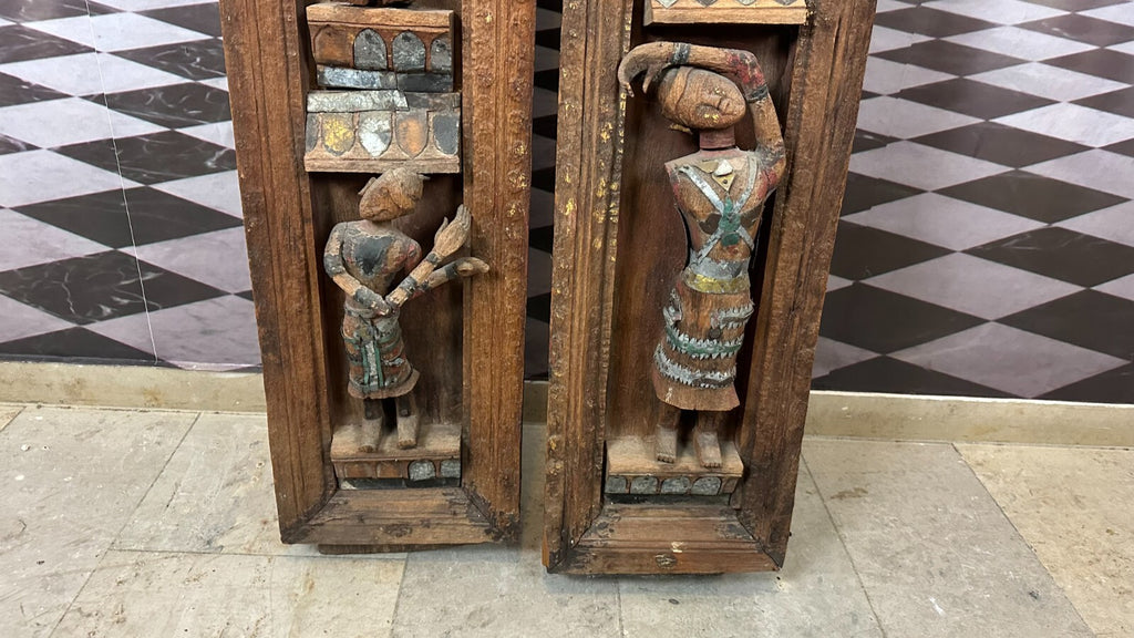 Paar antike Wand Elemente Tür Rahmen Thailand um 1900 Figuren Skulpturen 252cm