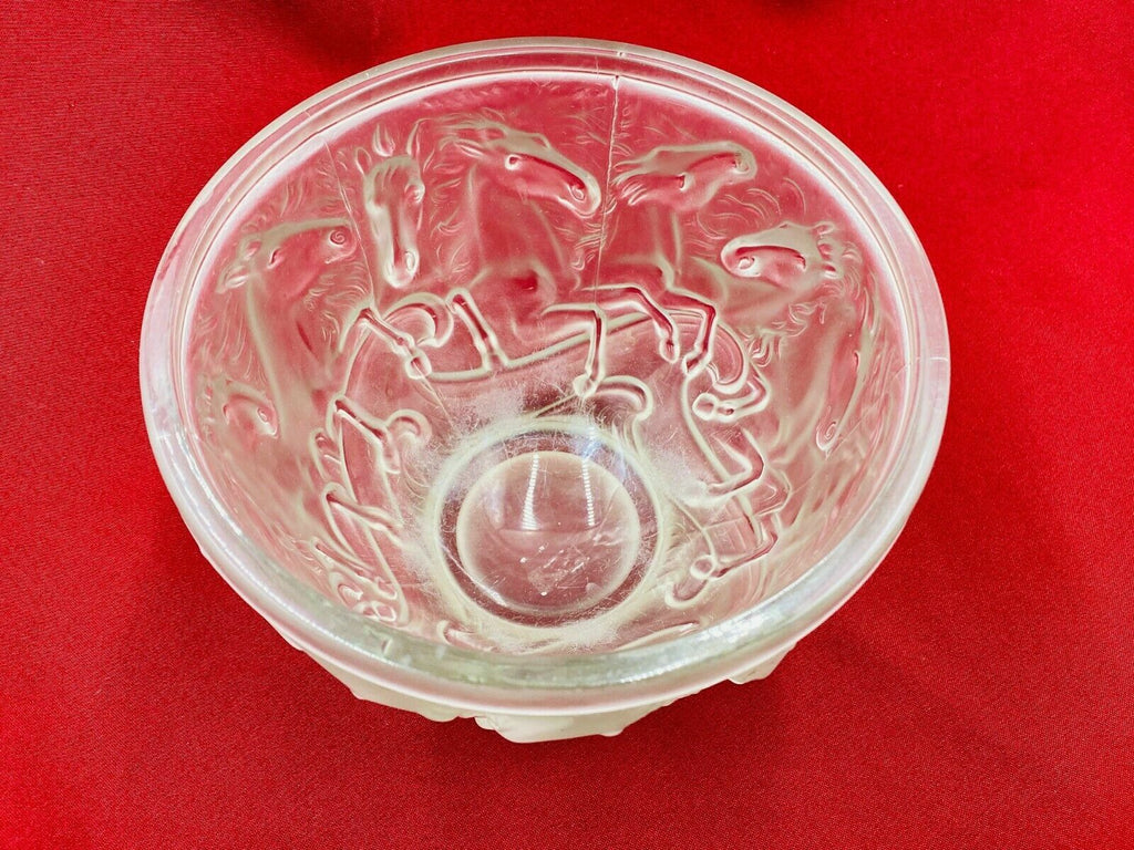 Art Deco Vase aus Glas Pferde Relief antik um 1920 Stark Reliefiert ohne Chips