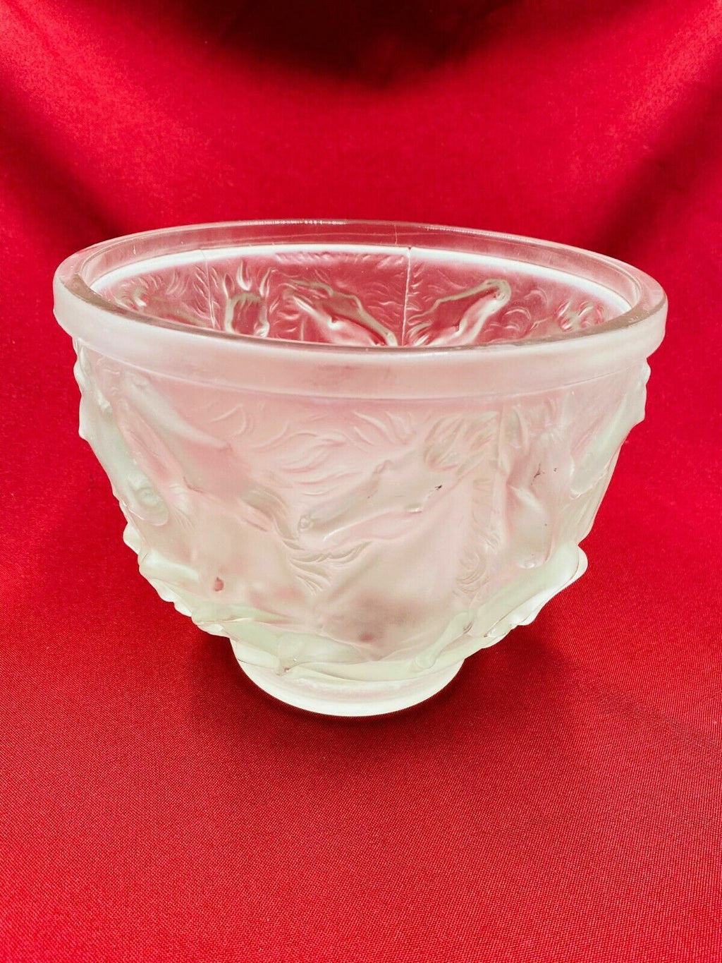 ART DECO VASE AUS GLAS PFERDE RELIEF ANTIK UM 1920 STARK RELIEFIERT OHNE CHIPS
