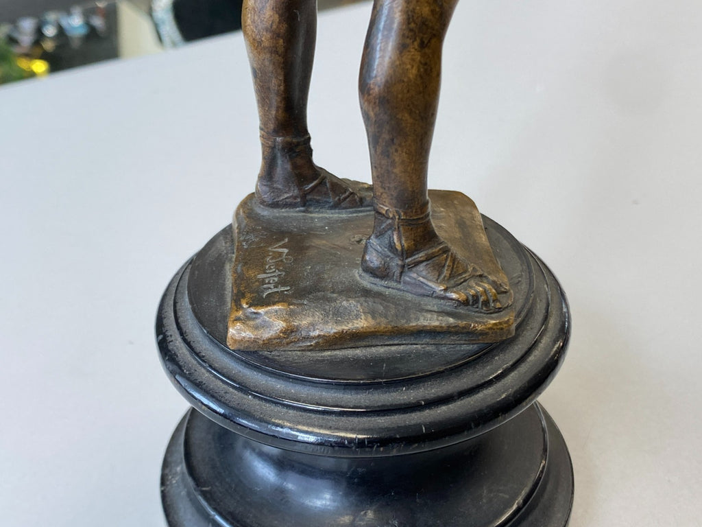 Victor Heinrich Seifert (1870-1953) Bronze Skulptur Kämpfer Gladiator