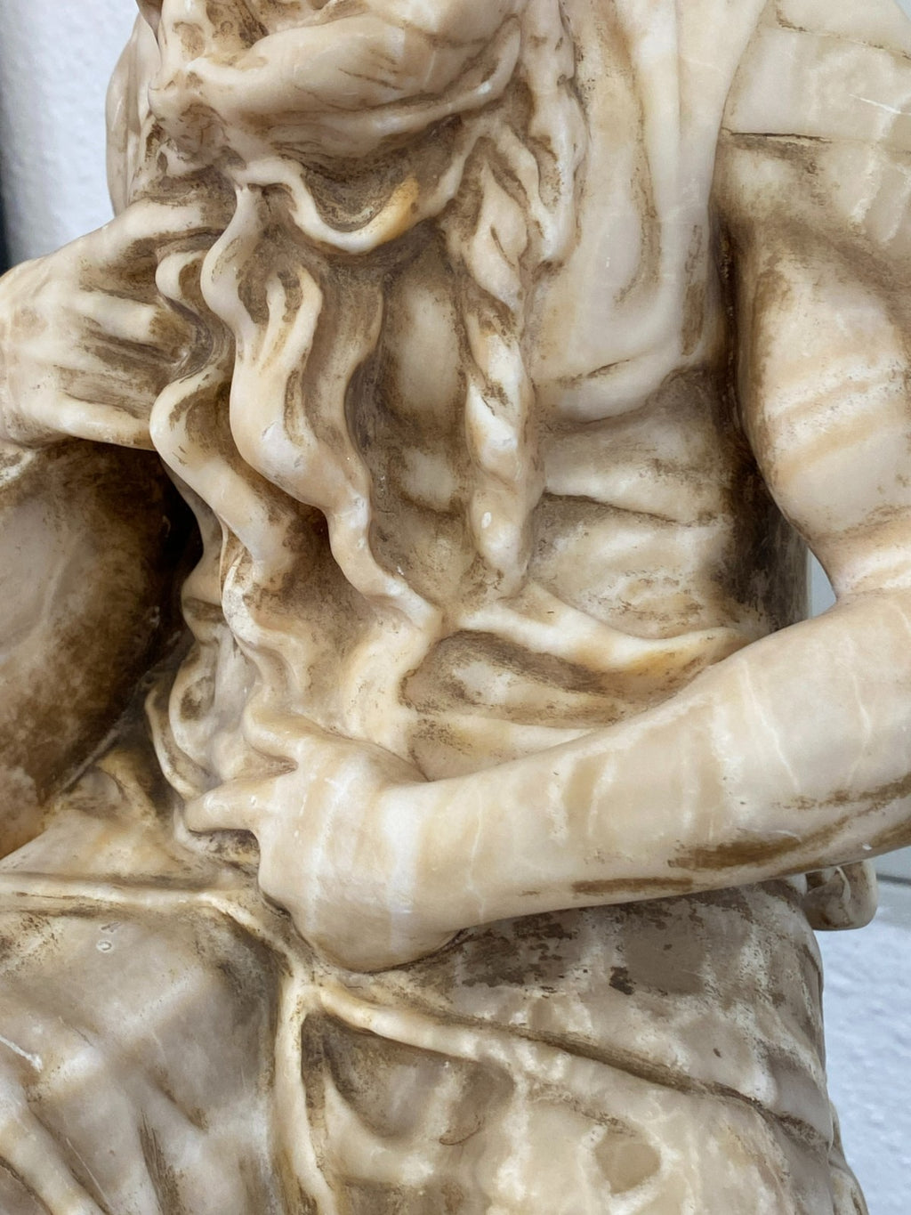 Grosse Alabaster Skulptur der Gehörnte Moses nach Michelangelo Frankreich 19 tes