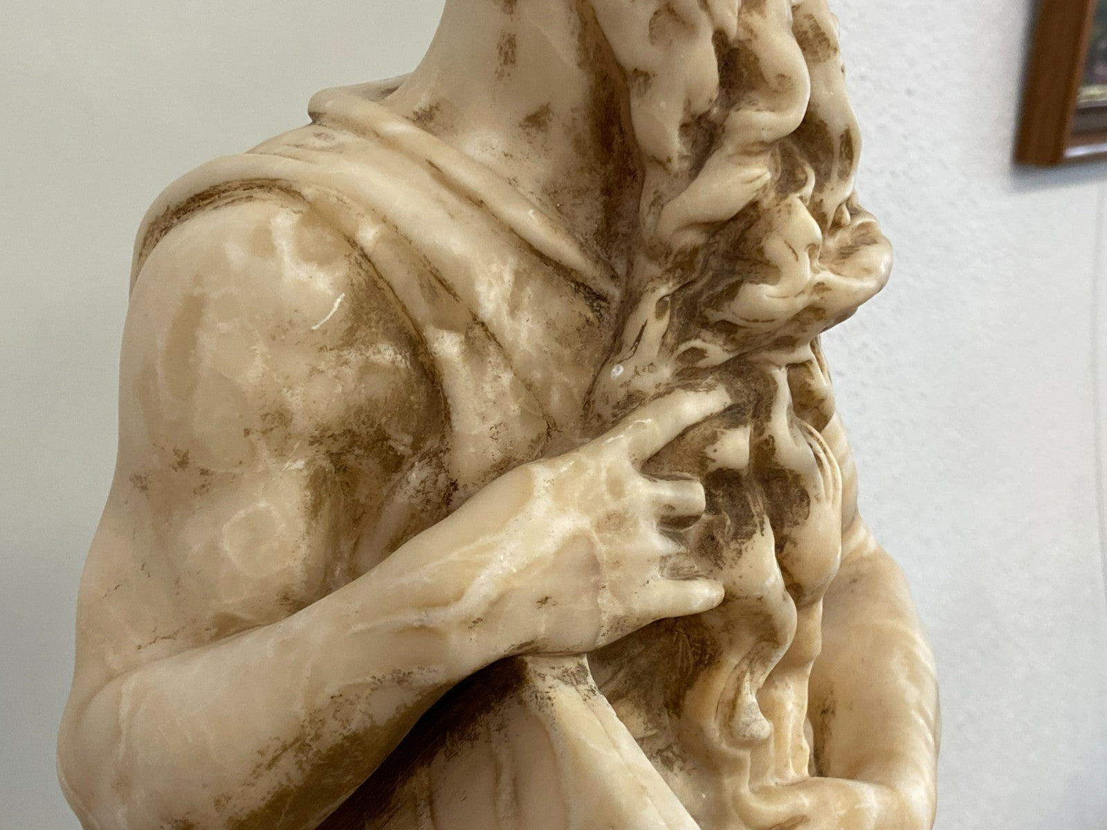 Grosse Alabaster Skulptur der Gehörnte Moses nach Michelangelo Frankreich 19 tes