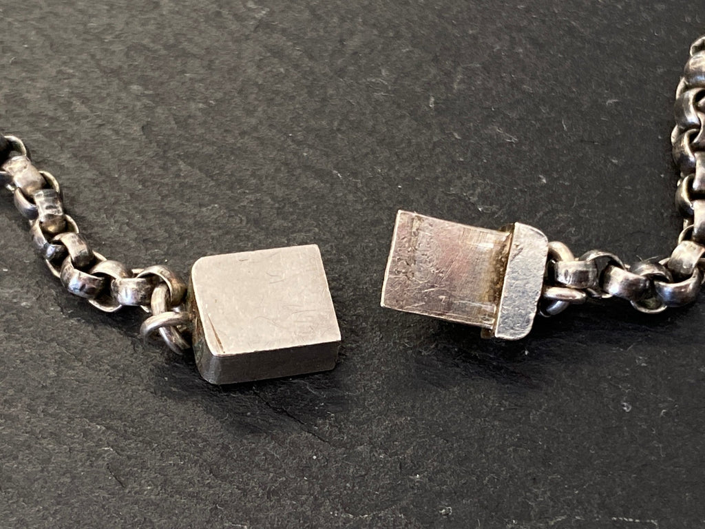Alte Erbsenkette Kette Halskette Silber 950 mit Monogramm Anhänger