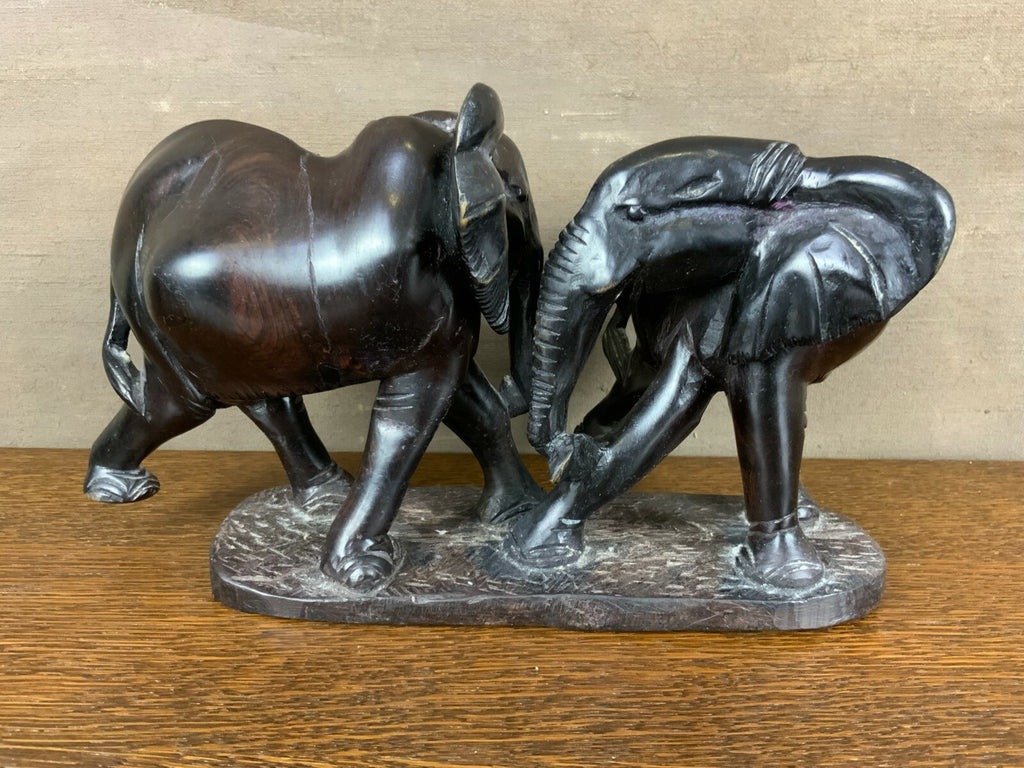 Afrika Skulptur Elefanten aus Ebenholz sehr schöner Zustand