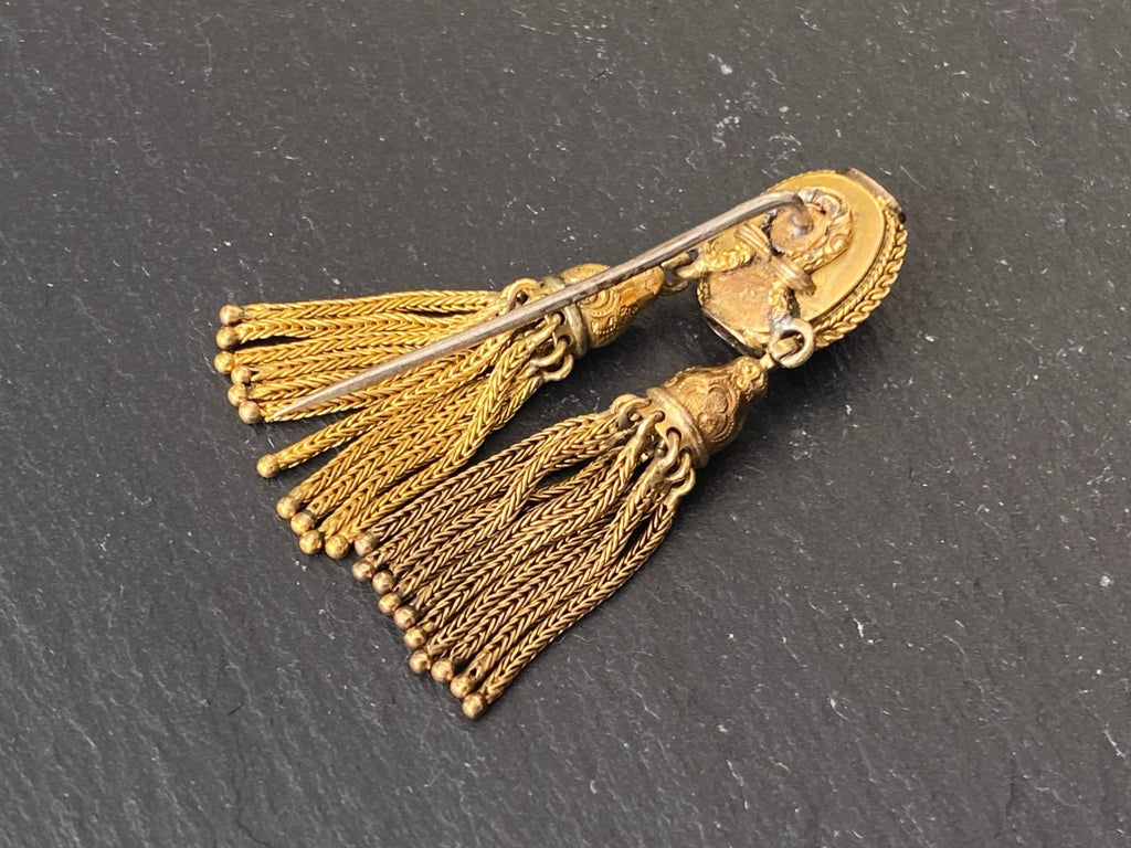 Antike Viktorianische Anstecknadel aus Gold Emaille Diamant und Saphire
