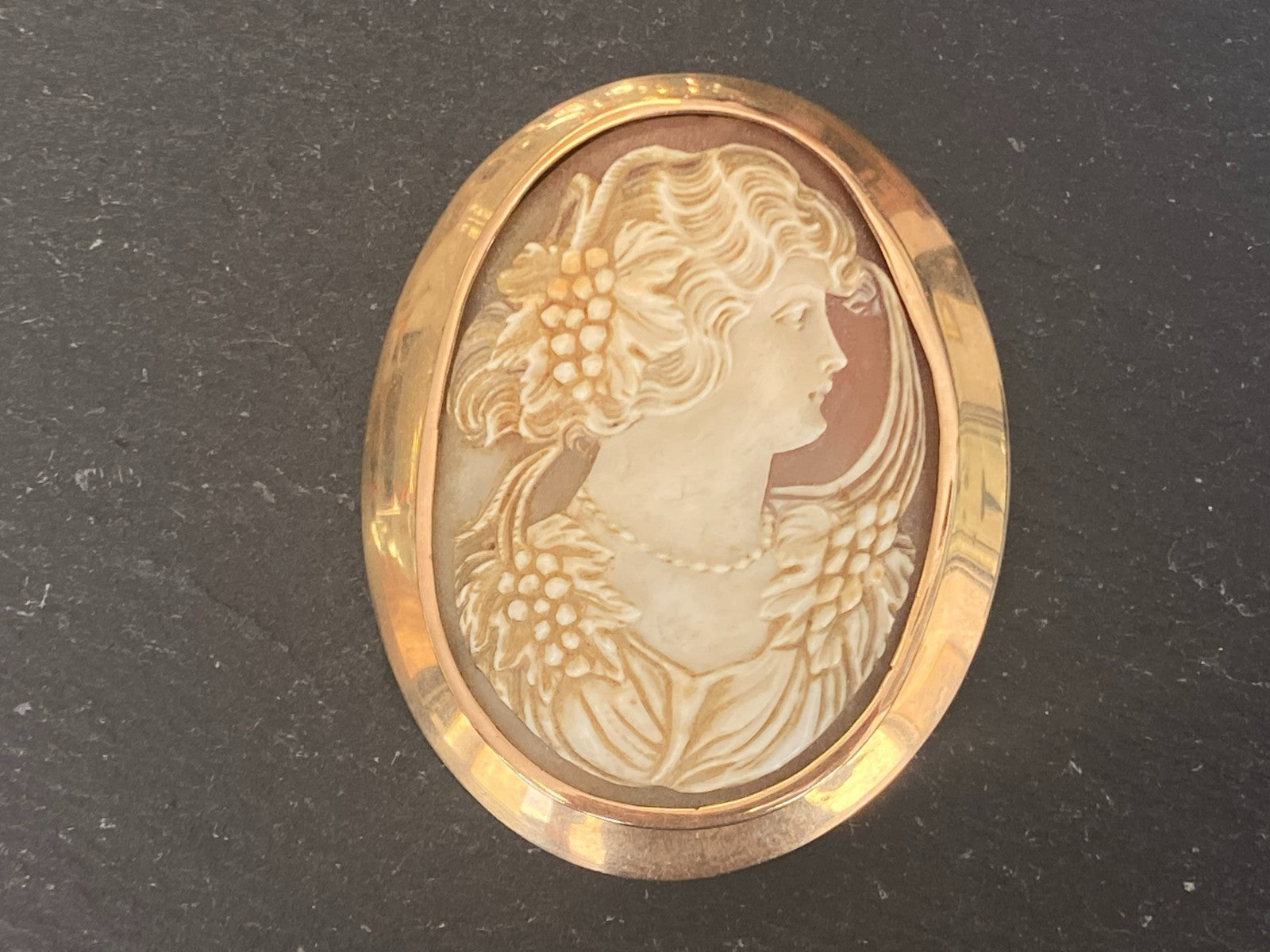 Grosse antike Brosche Gemme Kamee Fassung gelb Gold 12,7ct
