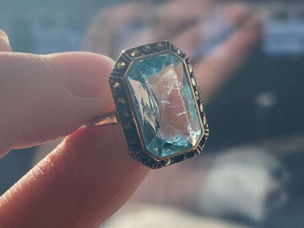 Antiker Art Deco Ring Silber 835 mit Blauem Glasstein und Markasiten