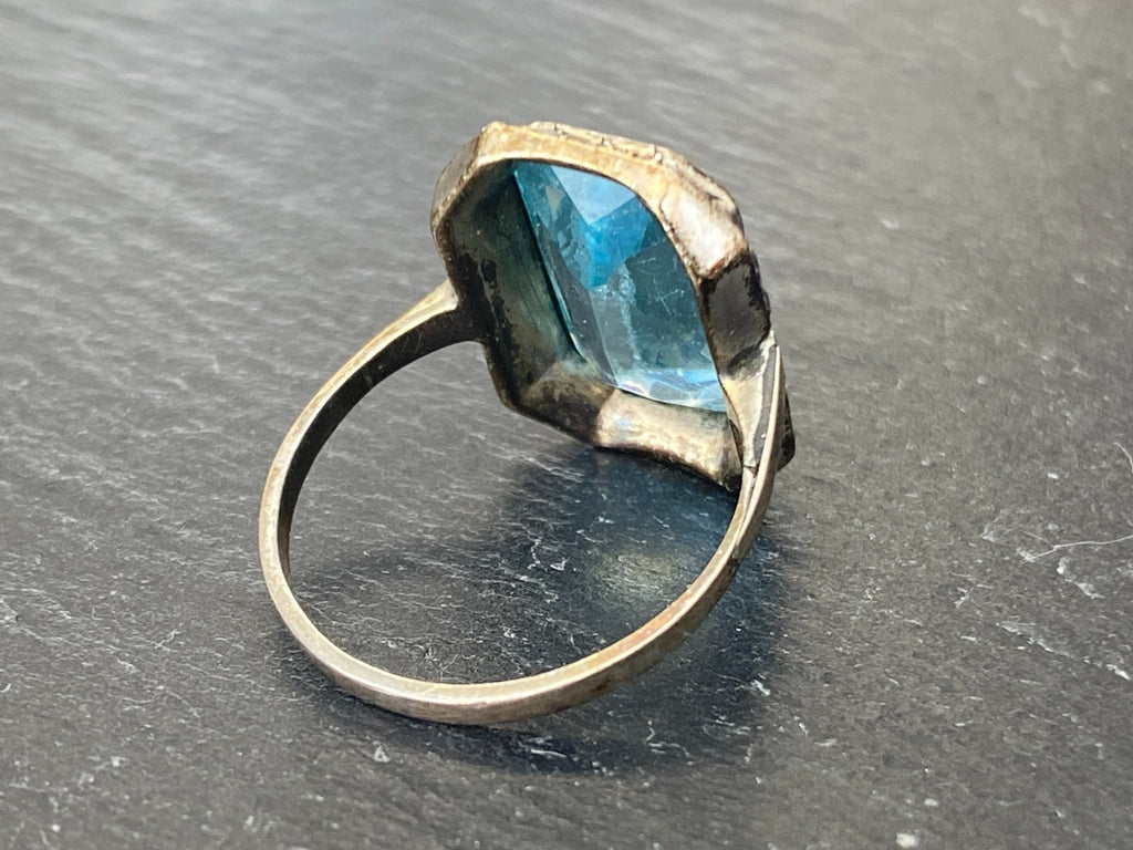 Antiker Art Deco Ring Silber 835 mit Blauem Glasstein und Markasiten