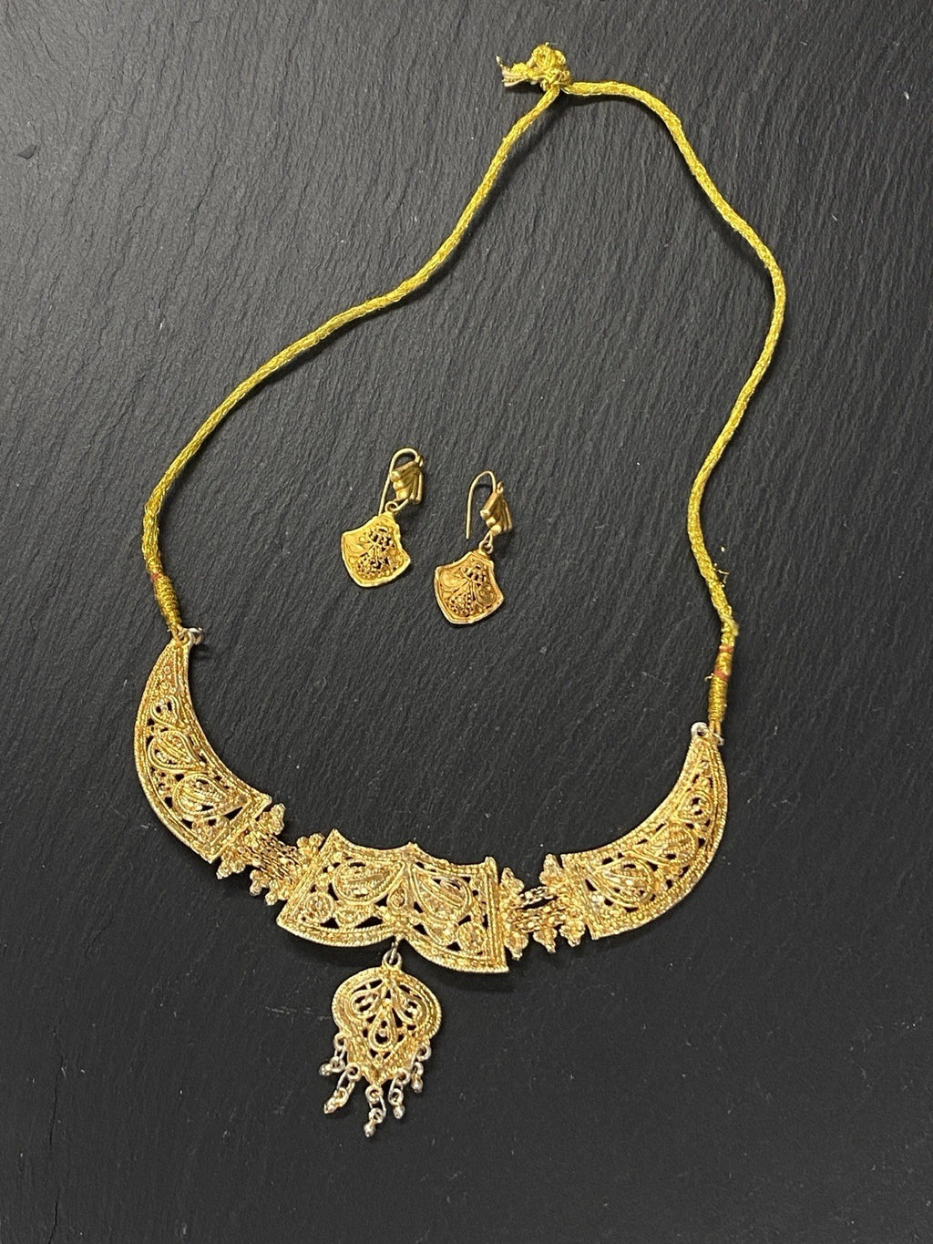 Modeschmuck Set Schmuckset Collier Ohrhänger Ohrringe Metall vergoldet