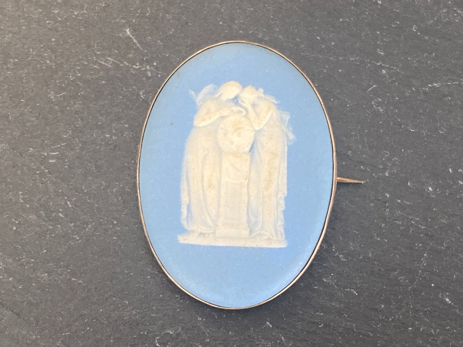 Grosse Wedgwood antike Brosche Gemme Kamee Fassung gelb Gold 9ct