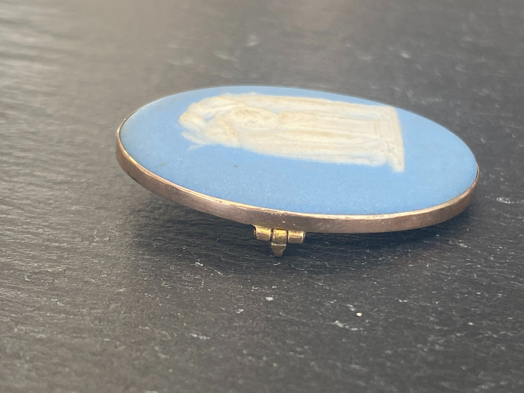 Grosse Wedgwood antike Brosche Gemme Kamee Fassung gelb Gold 9ct
