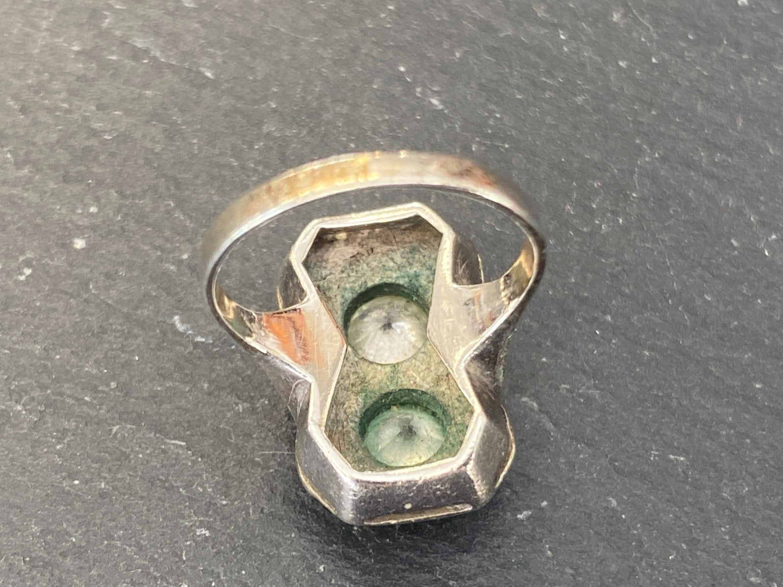 Antiker Art Deco Ring aus Silber mit Glassteinen Grösse 47