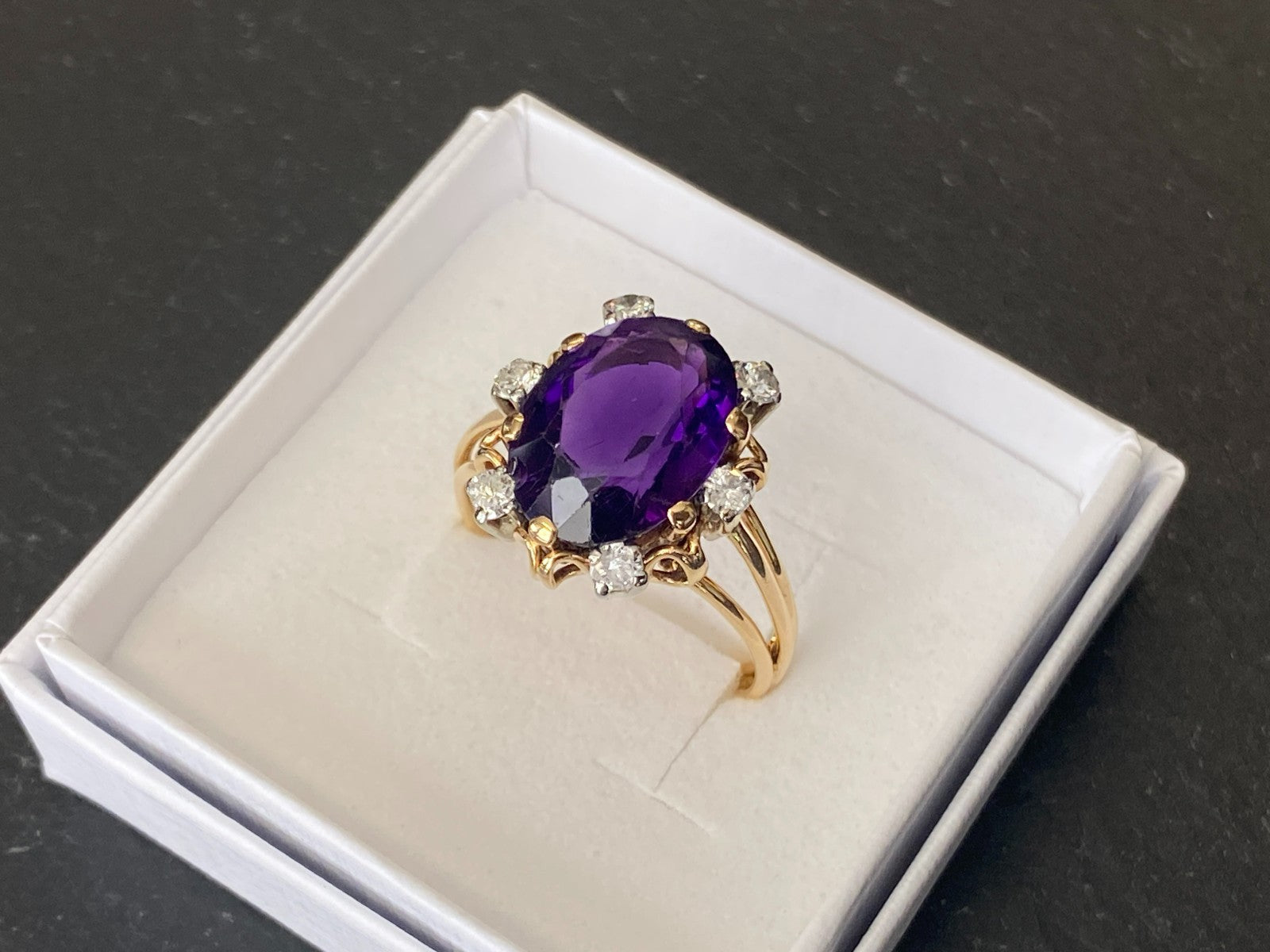 Entourage Ring Damenring gelb Gold 18K 750 0.48ct Diamanten und Amethyst Gr. 63