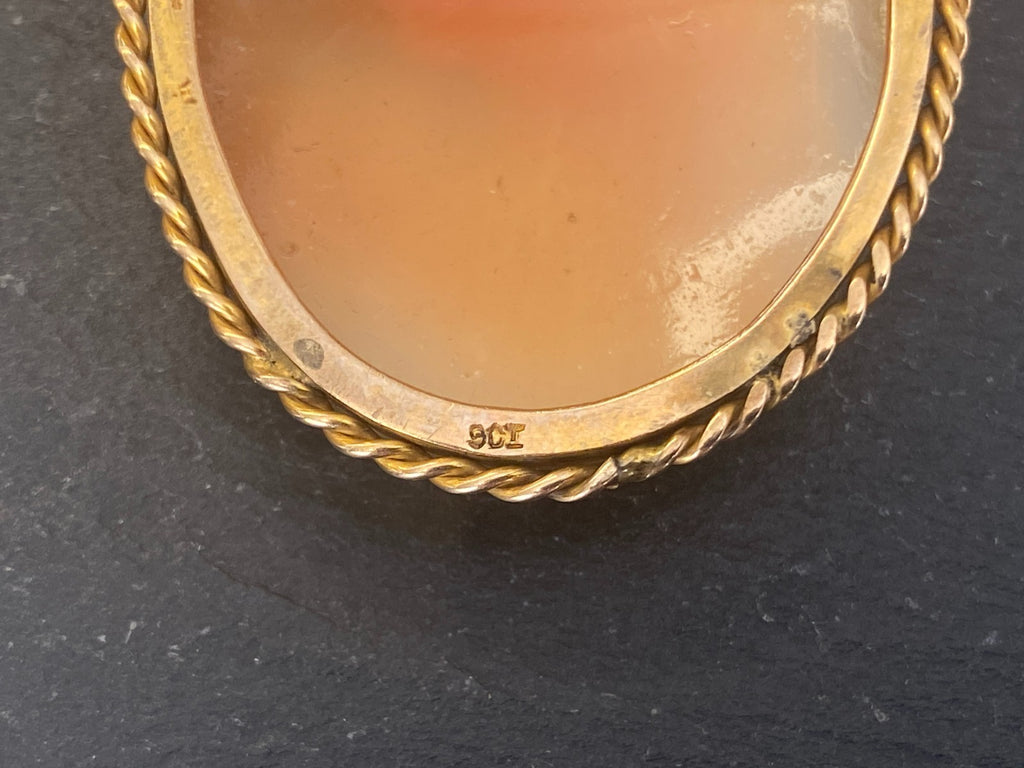 Grosse antike Brosche Gemme Kamee Fassung gelb Gold 9K 375