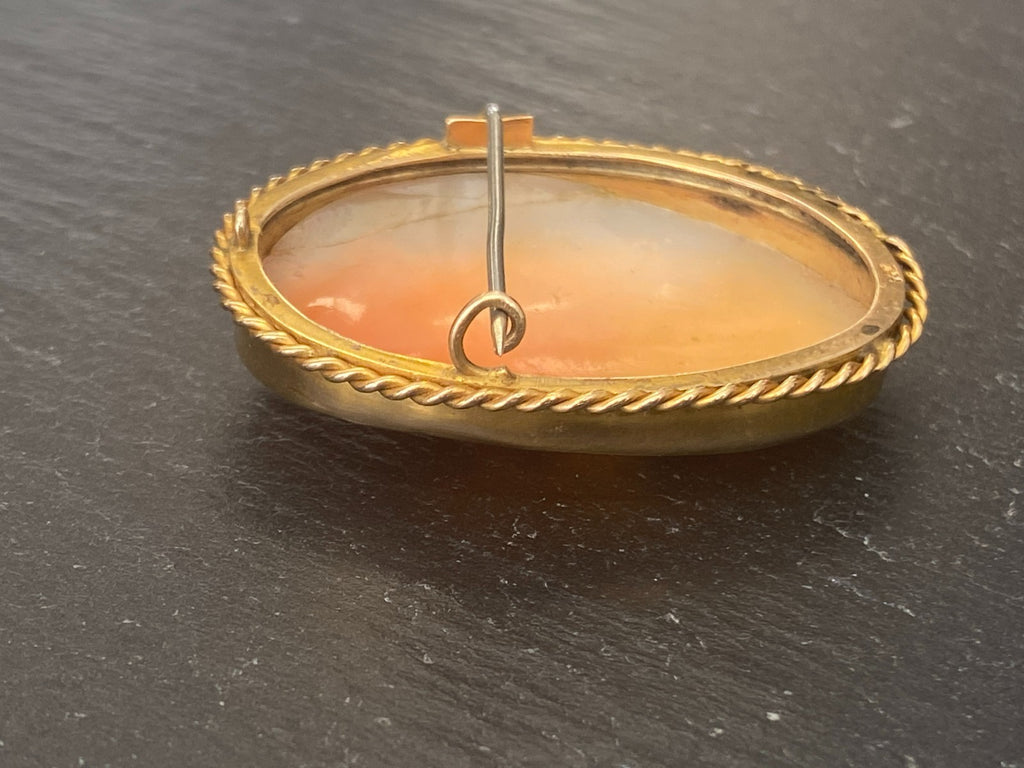 Grosse antike Brosche Gemme Kamee Fassung gelb Gold 9K 375