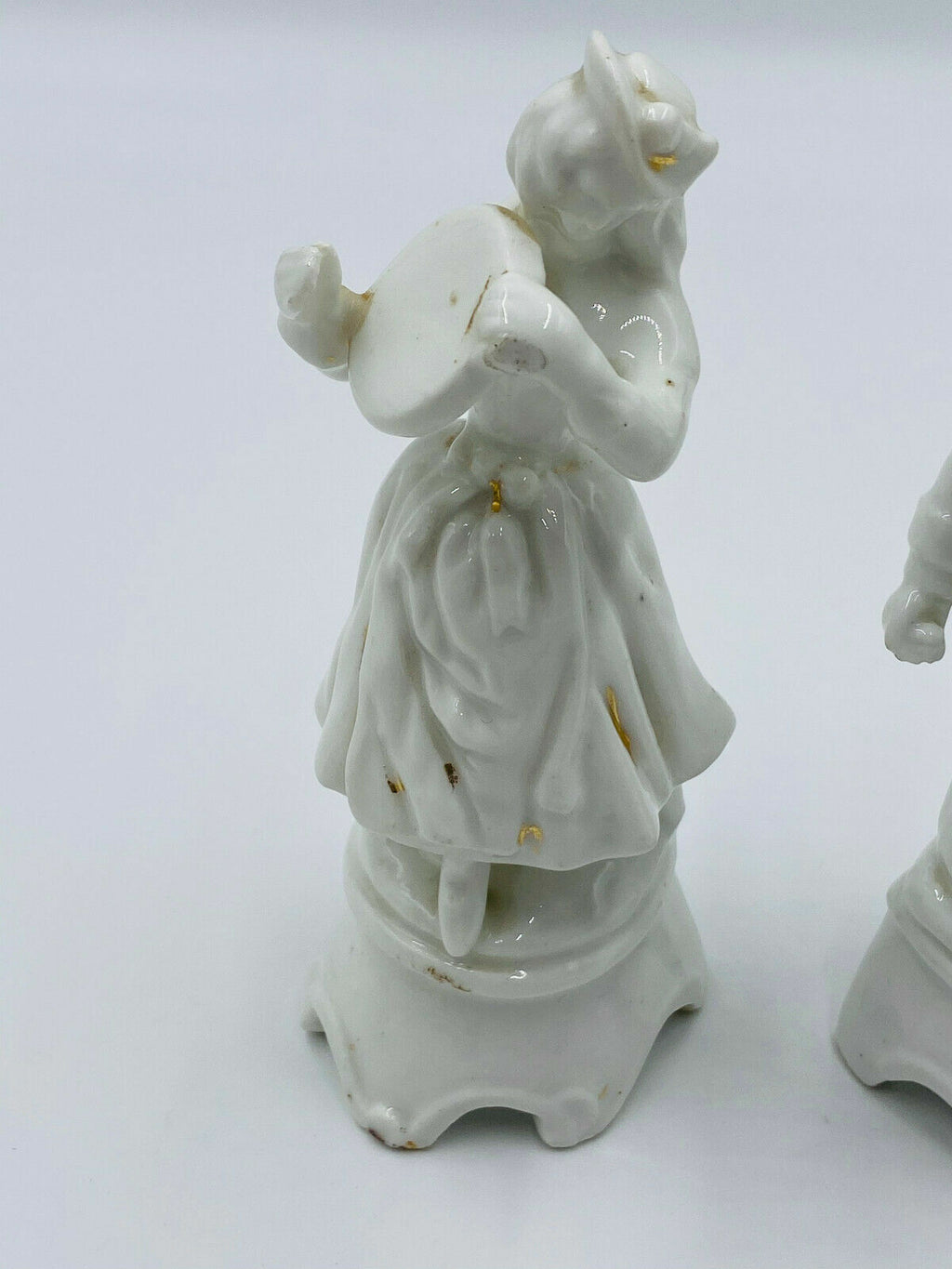 Paar antike Porzellan Figuren um 1800 Frau mit Tamburine und Tanzender Mann
