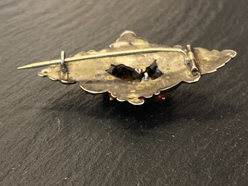Antike Brosche 19 tes Jhdt 12K Gold mit Karneol / Koralle