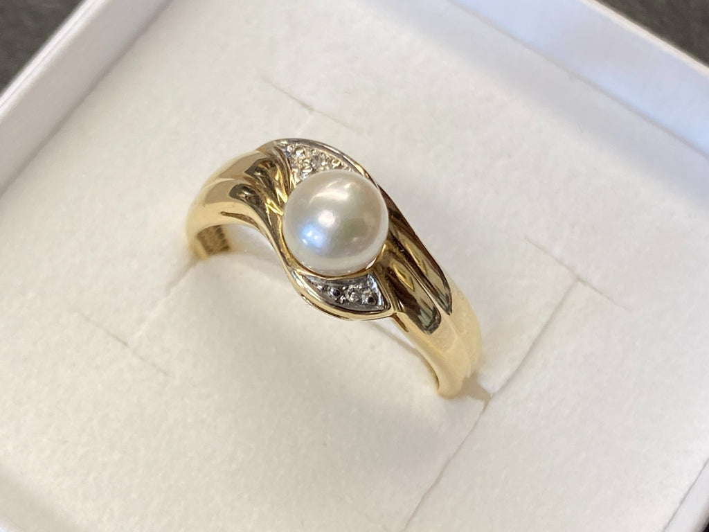Eleganter Perlenring Ring Gelbgold 585 mit Perle und Diamanten Grösse 53