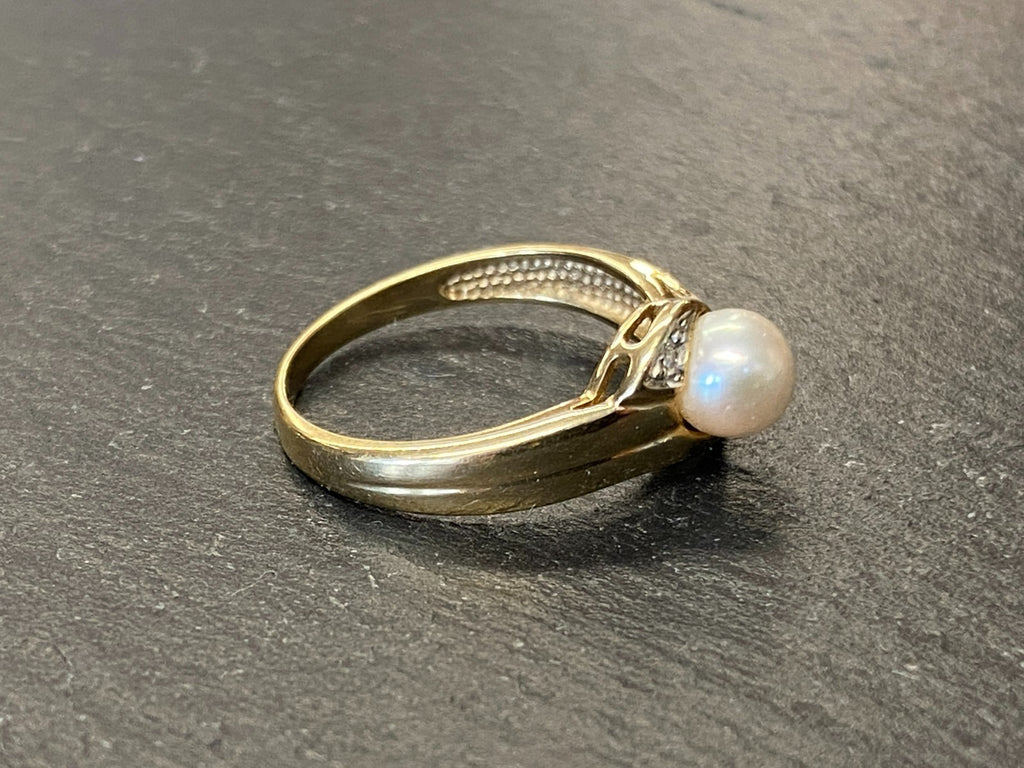 Eleganter Perlenring Ring Gelbgold 585 mit Perle und Diamanten Grösse 53