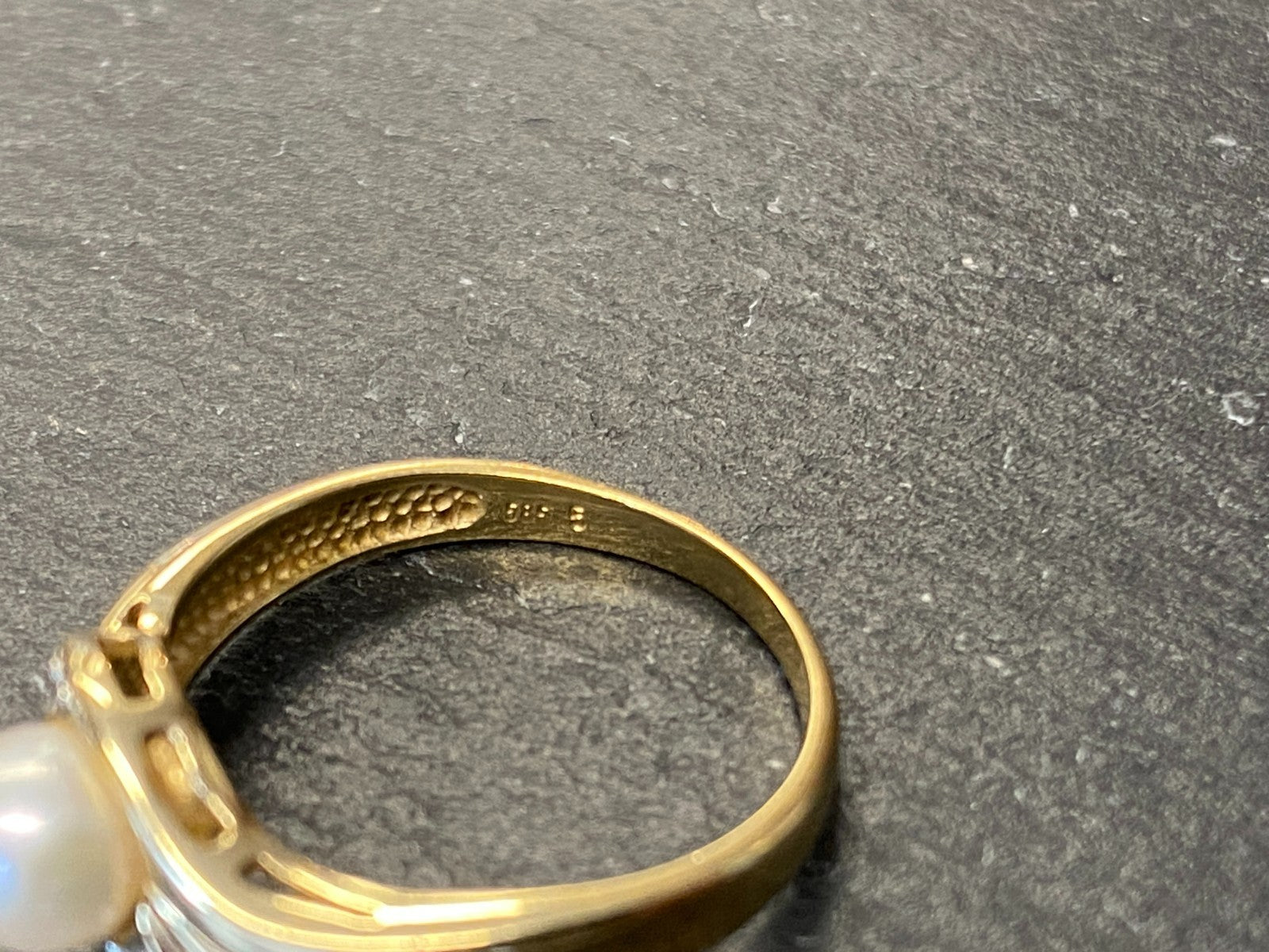 Eleganter Perlenring Ring Gelbgold 585 mit Perle und Diamanten Grösse 53