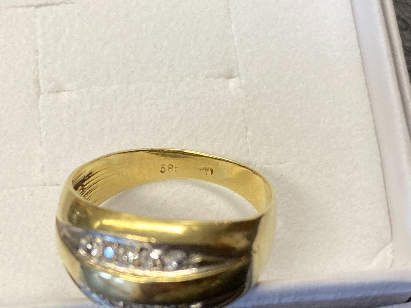 Eleganter Ring Gold 585 Diamanten 0.1ct Grösse 50