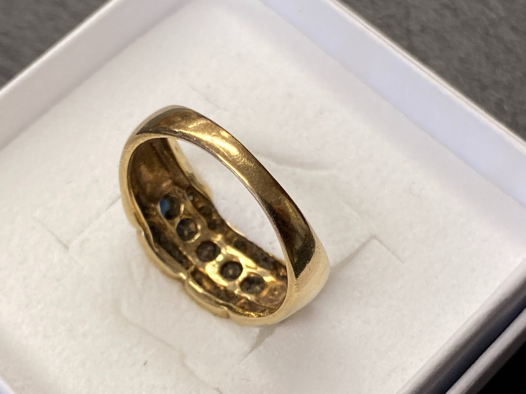 Eleganter Ring Gold 333 Diamanten Saphire Grösse 56