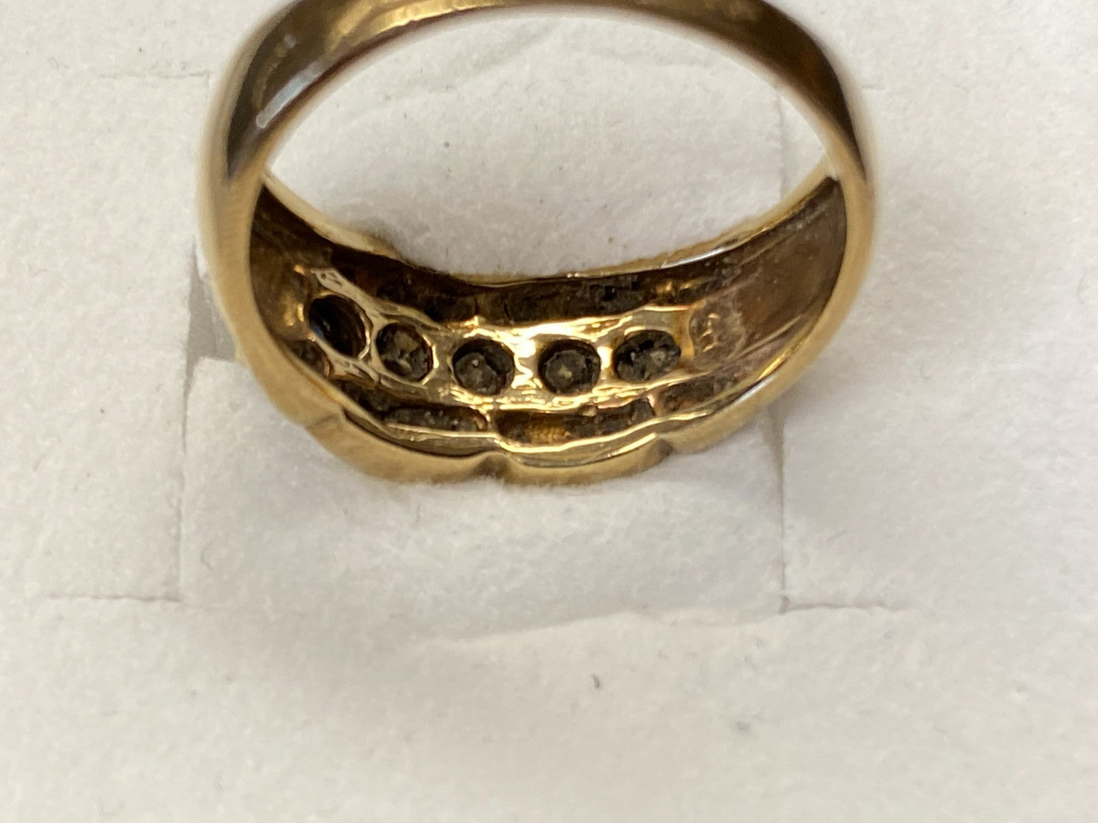 Eleganter Ring Gold 333 Diamanten Saphire Grösse 56