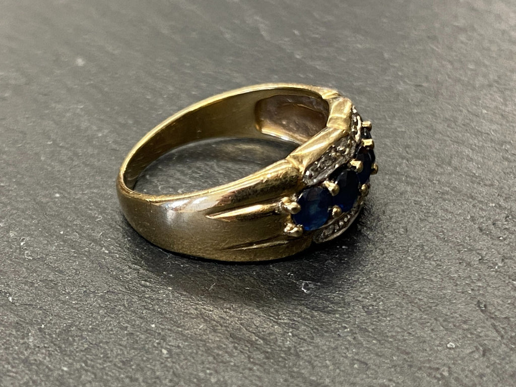 Eleganter Ring Gold 333 Diamanten Saphire Grösse 56