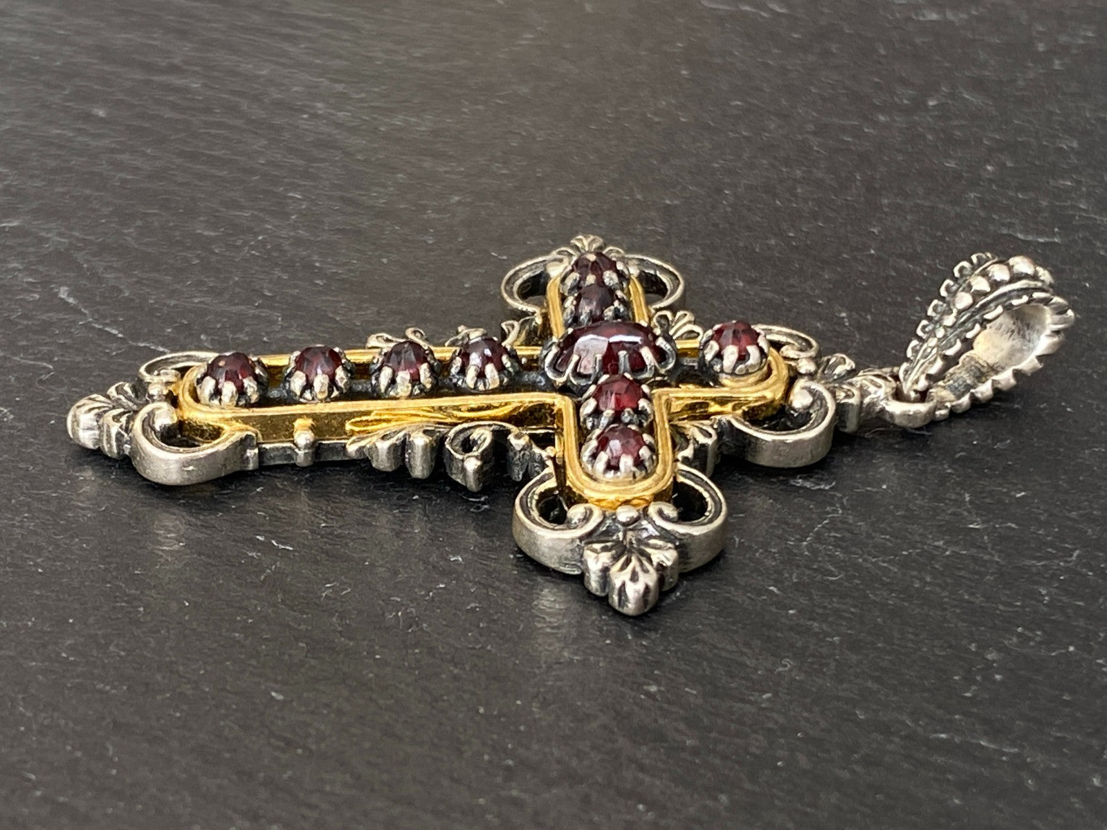 Antiker Siebenbürgen Kreuz aus Silber mit Granaten 19 tes Jhdt