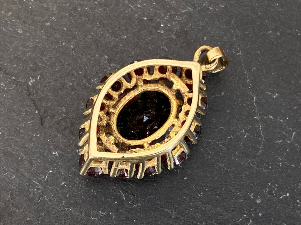 Antiker Böhmen Anhänger Gold 333 mit Granat