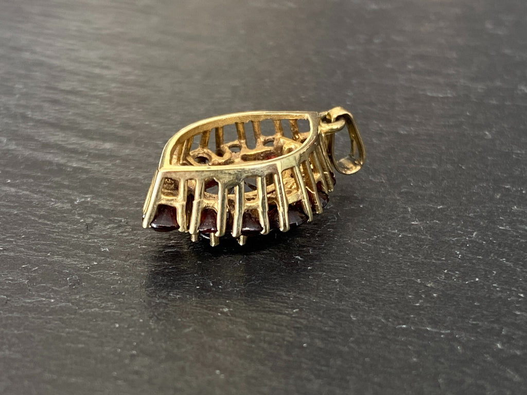 Antiker Böhmen Anhänger Gold 333 mit Granat