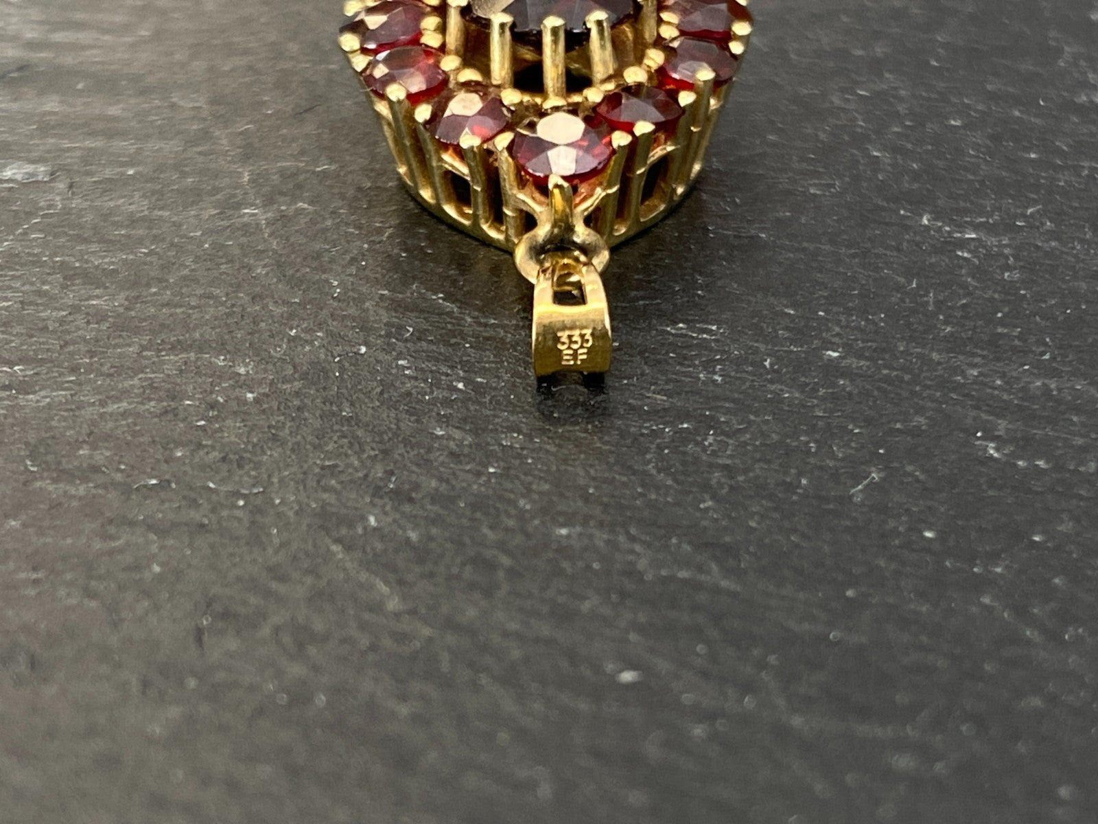 Antiker Böhmen Anhänger Gold 333 mit Granat