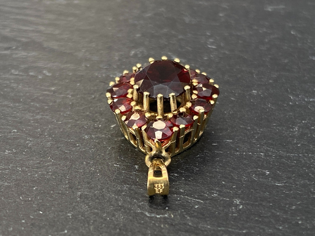 Antiker Böhmen Anhänger Gold 333 mit Granat