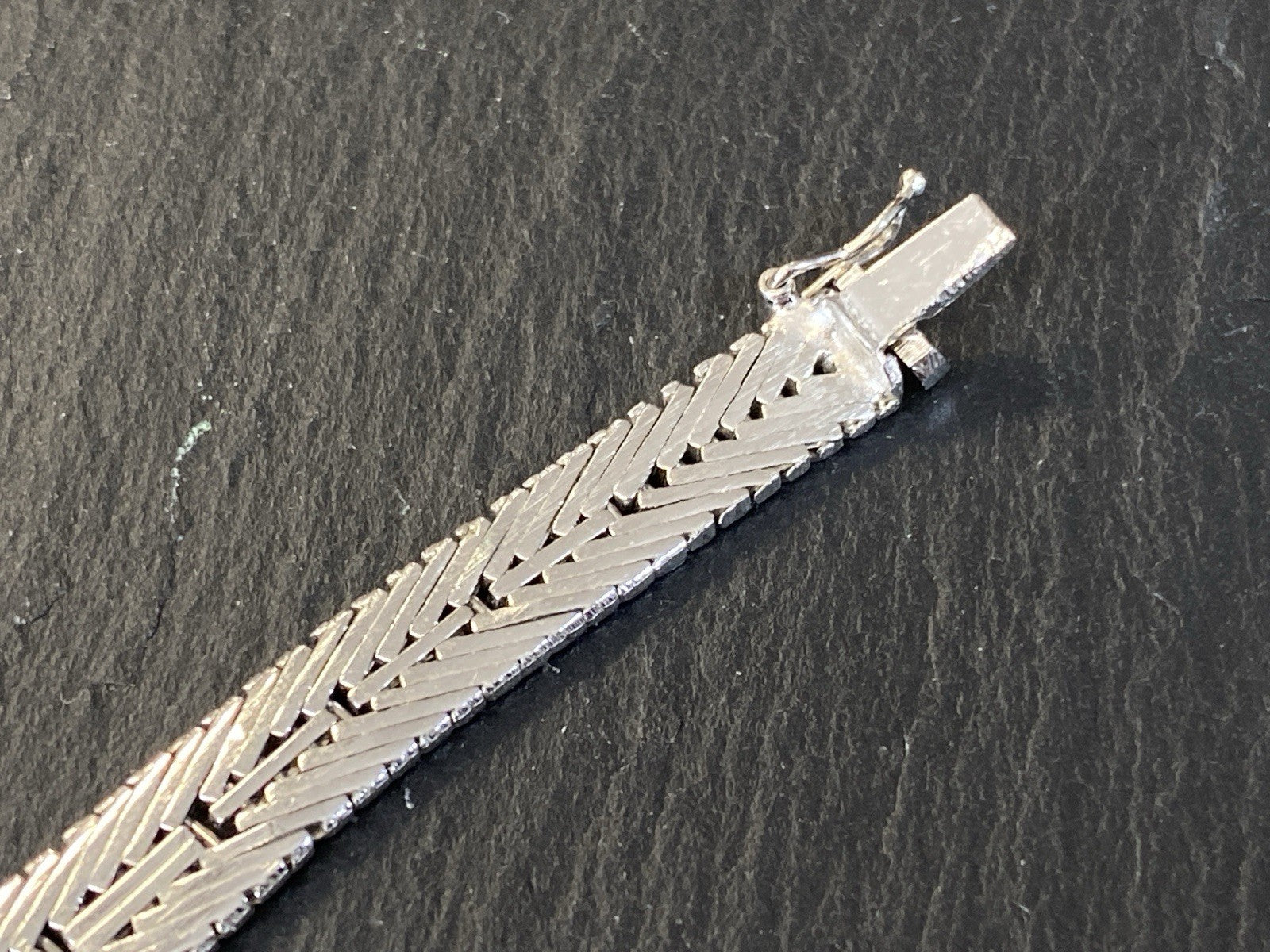 Armband Platt 835 Silber Saphir Saphire Rosenschliff 0,34CT