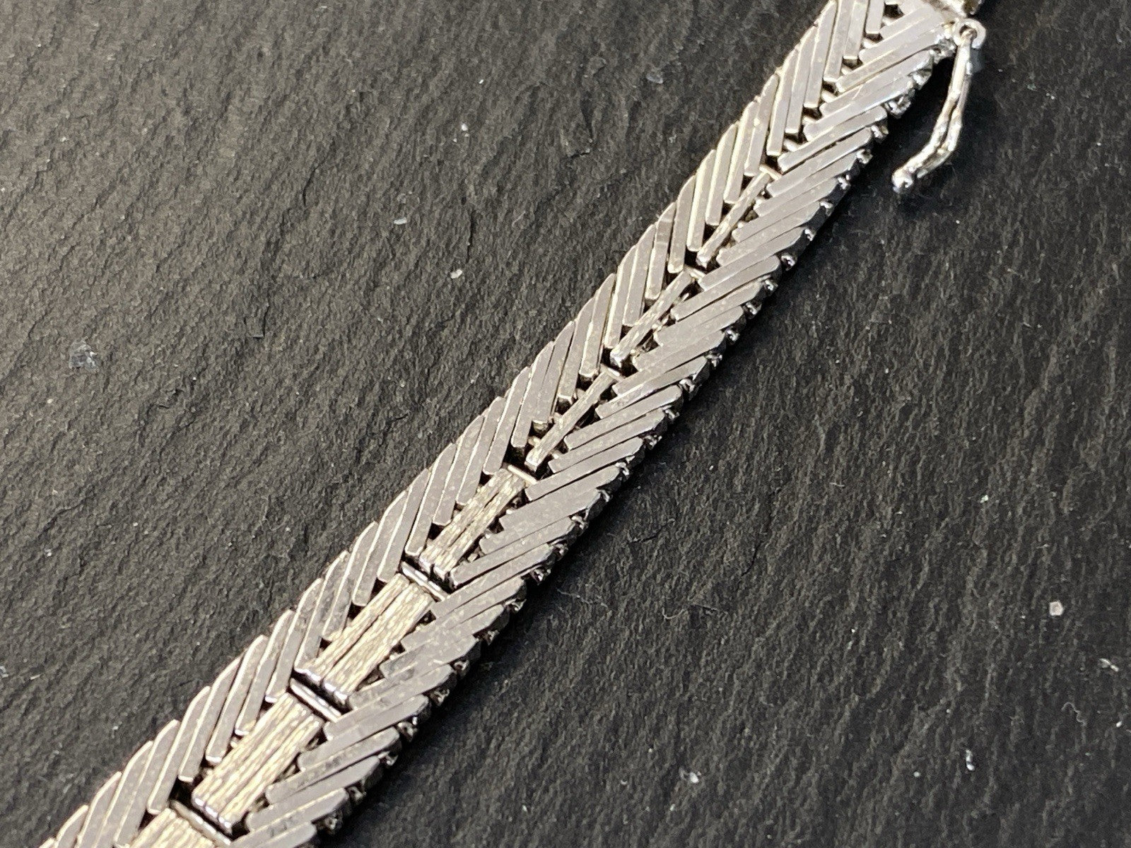 Armband Platt 835 Silber Saphir Saphire Rosenschliff 0,34CT