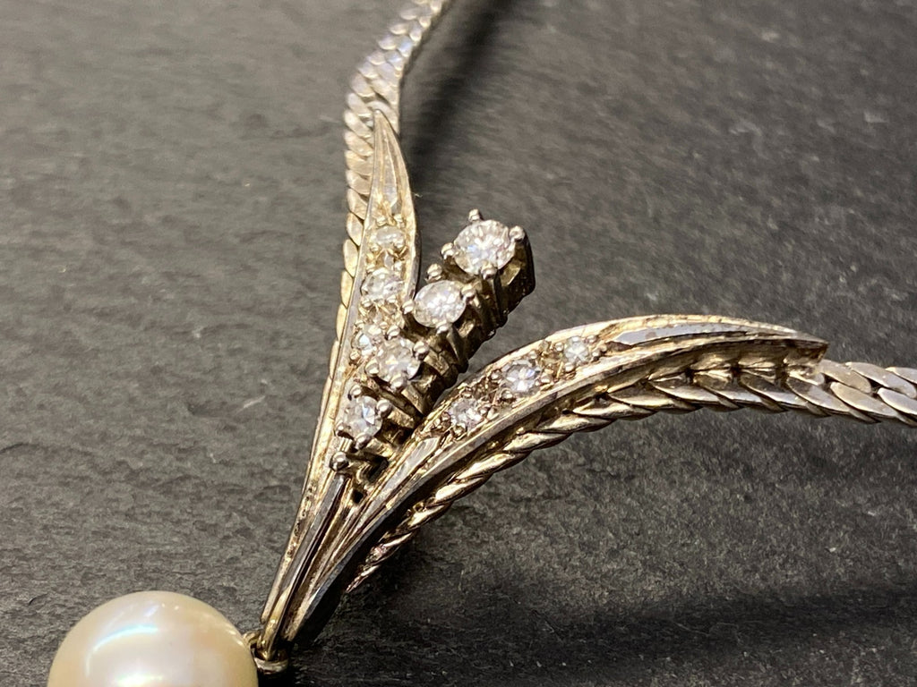 Elegantes Collier Weissgold Gold 585 16,6g mit Perle und Diamanten Halskette
