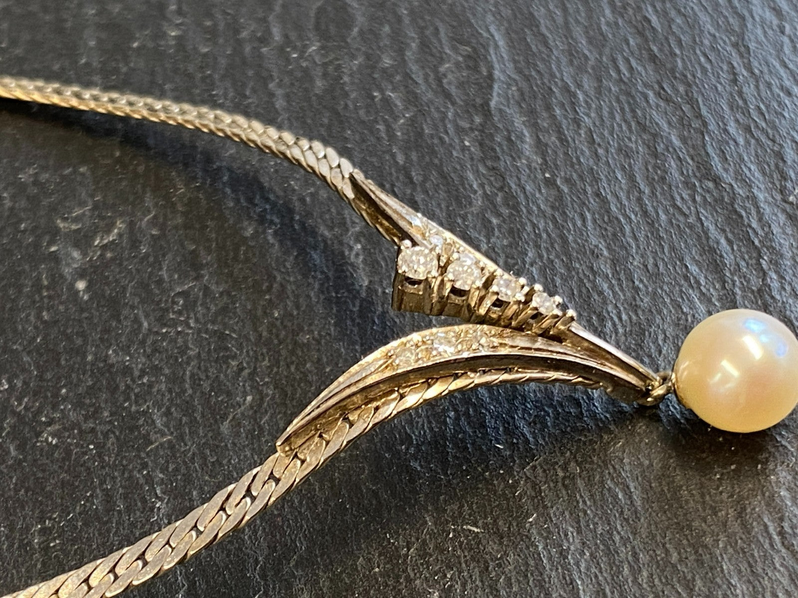 Elegantes Collier Weissgold Gold 585 16,6g mit Perle und Diamanten Halskette