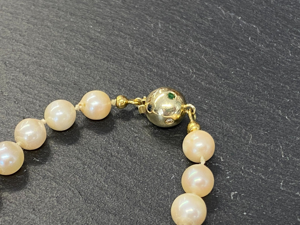 Elegantes Collier Perlenkette mit Elementen aus Gelbgold 14K Diamanten