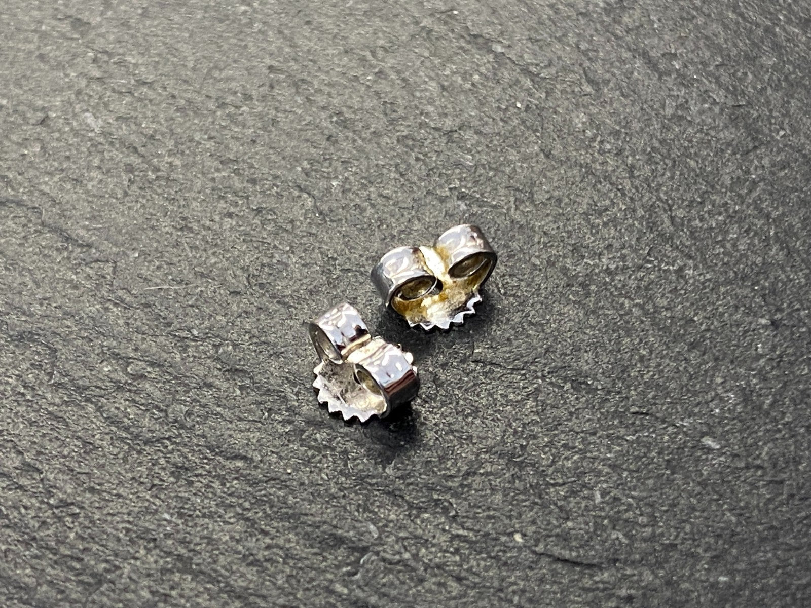 Paar Ohrstecker aus Weissgold Gold 14K 585 mit Perle Perlenohrringe Ohrringe