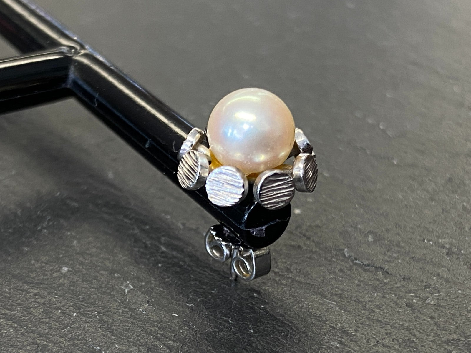 Paar Ohrstecker aus Weissgold Gold 14K 585 mit Perle Perlenohrringe Ohrringe