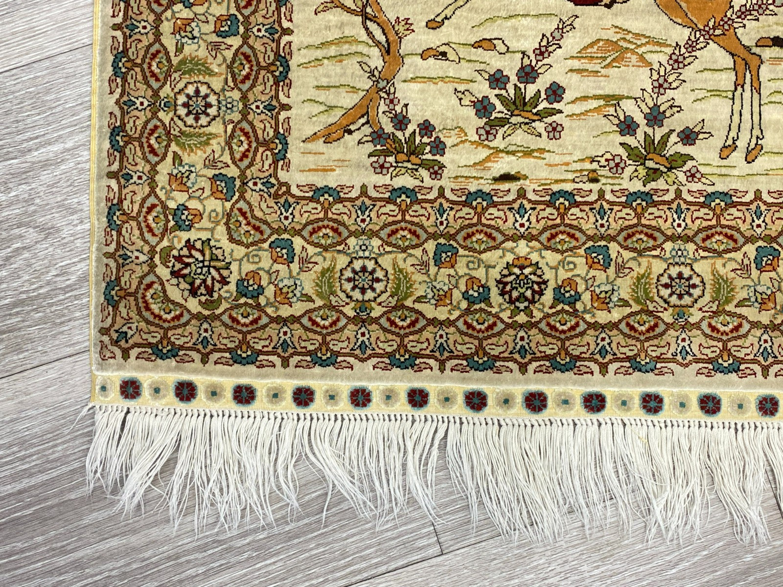 Figürlicher Hereke Teppich Seideteppich Seide 1.000.000 Knoten 124x95cm